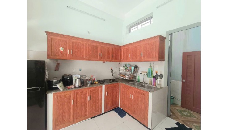 Bán Nhà Hẻm Xe Hơi 3 Tầng 53m2_4.2x12.5 Chỉ 3.4 tỷ Ngô Chí Quốc Bình Chiểu Thủ Đức Giá Tốt
